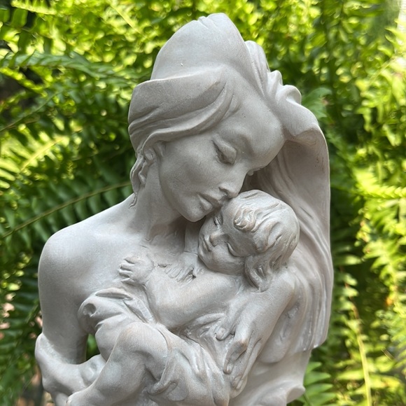 RARE Austin Sculpture Quiet Moment - Picture 2 of 15